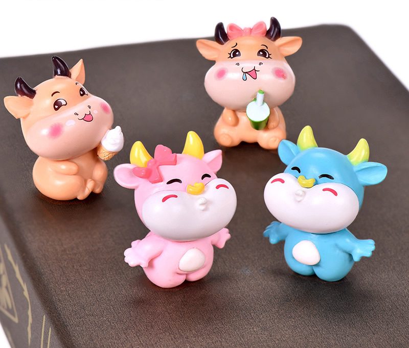 Miniture Fairy Garden Accessories Supplies Resin Cattle Kids Toys Pot Bonsai Miniature Garden Terrariums Fairy Garden Animals Figurine Kits Items Car Interior Decoration Cartoon Table Ornaments